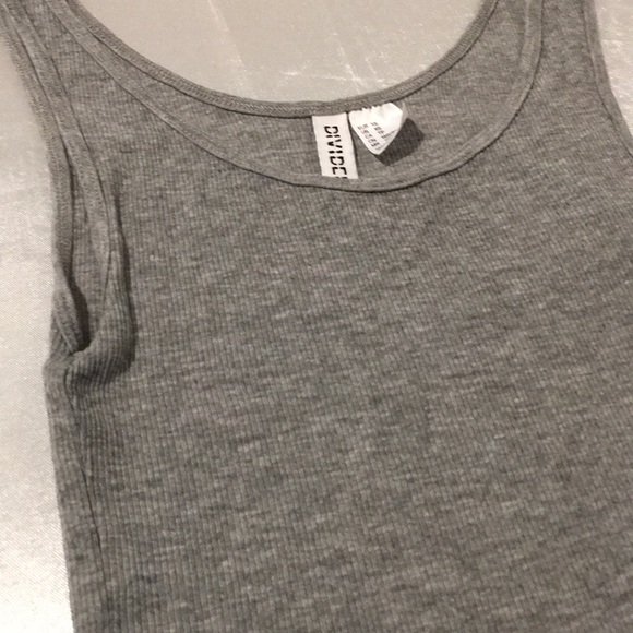 Women’s Ribbed Tank Top - Picture 2 of 3